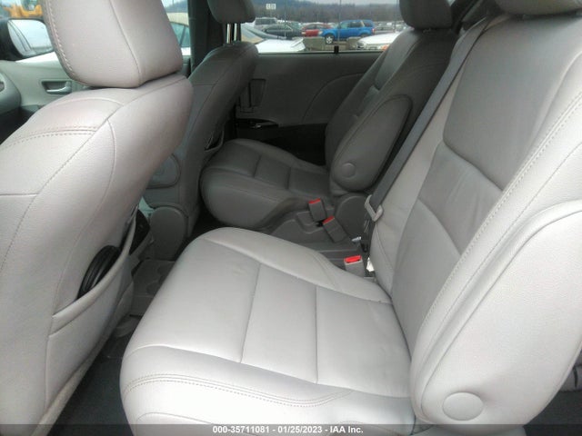 2017 Toyota Sienna, VIN: 5TDYZ3DC2HS796922