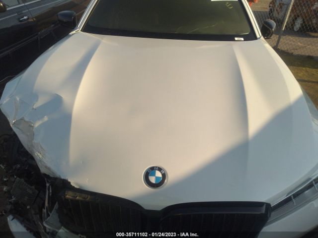 WBA7F0C35HGM21828 BMW 7 Series 750i