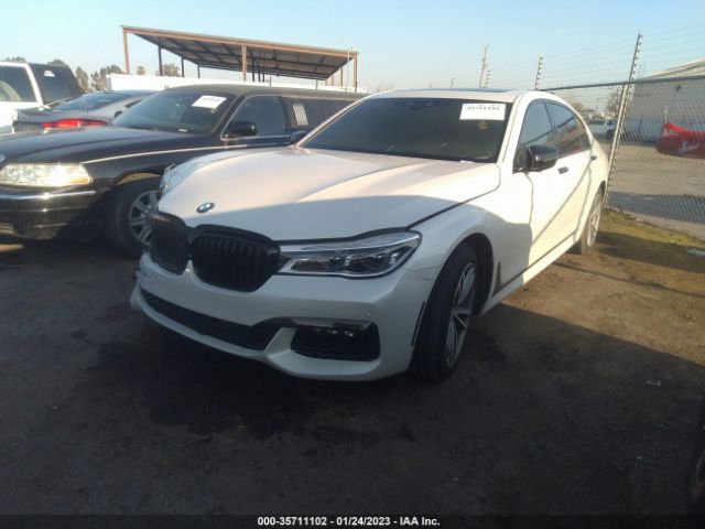 WBA7F0C35HGM21828 BMW 7 Series 750i