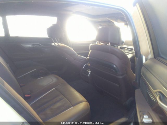 WBA7F0C35HGM21828 BMW 7 Series 750i