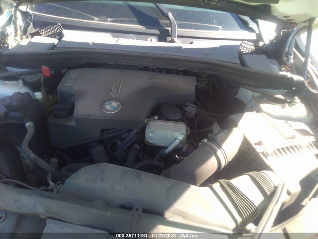 BMW X1 Sdrive28i 2014 WBAVM1C59EVW54932 Image 10