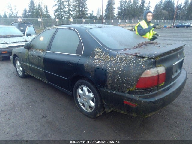 1996 HONDA ACCORD EX/EX-R VIN: 1HGCE6672TA026976