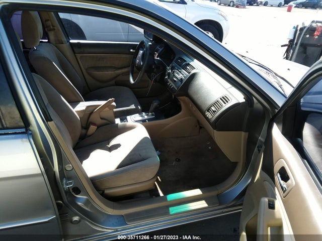 2005 HONDA CIVIC SDN LX VIN: JHMES16545S000859