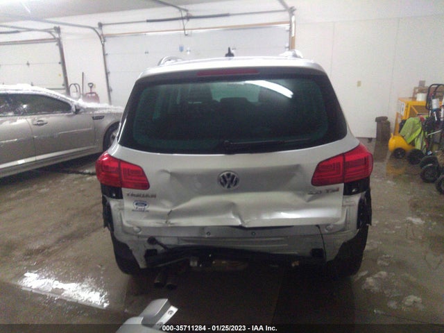 2012 VOLKSWAGEN TIGUAN SE W/SUNROOF & NAV VIN: WVGAV7AX9CW602869