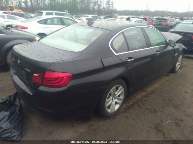 WBAXH5C54DD114302 BMW 5 Series 528i Xdrive