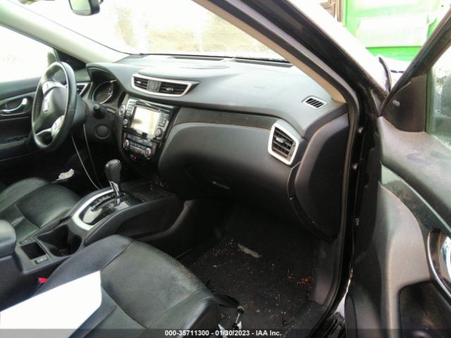 5N1AT2MV1FC860859 Nissan Rogue Sl