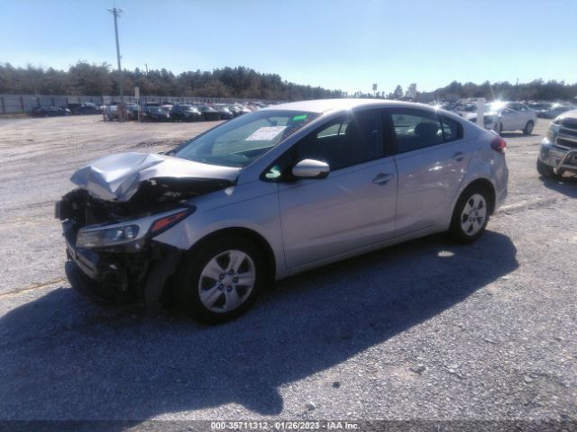 3KPFK4A78HE084000 KIA FORTE LX