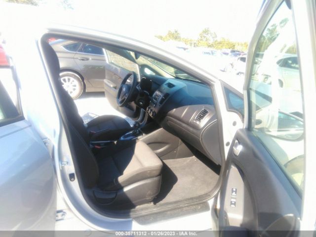 3KPFK4A78HE084000 KIA FORTE LX