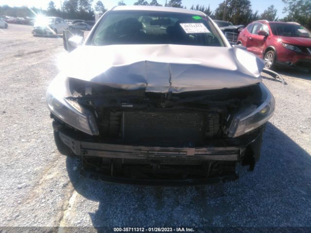 3KPFK4A78HE084000 KIA FORTE LX