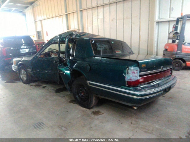 1994 LINCOLN TOWN CAR SIGNATURE/TOURNAMENT VIN: 1LNLM82W8RY621806