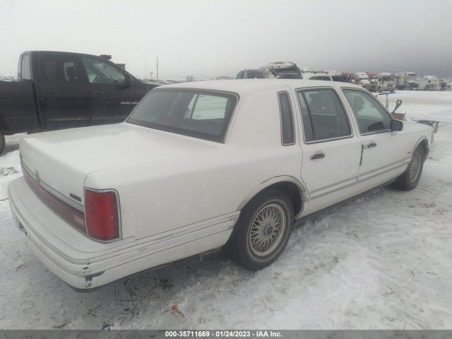 1993 LINCOLN TOWN CAR EXECUTIVE VIN: 1LNLM81W4PY661167
