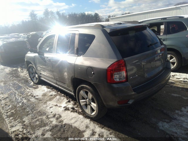 Jeep Compass Latitude 2011 1J4NF1FB7BD280704 Image 3