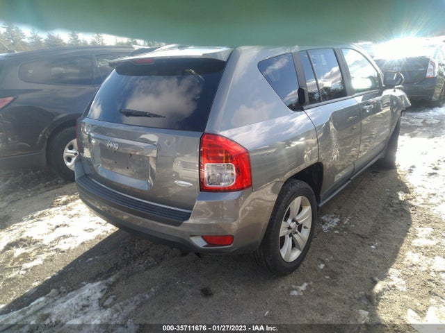Jeep Compass Latitude 2011 1J4NF1FB7BD280704 Image 4
