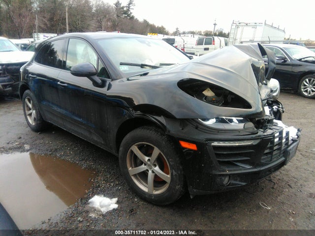 2018 Porsche Macan, VIN: WP1AA2A57JLB23672