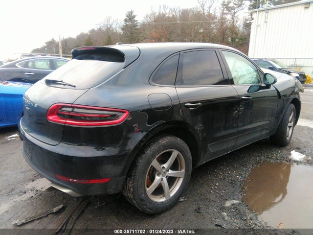 2018 Porsche Macan, VIN: WP1AA2A57JLB23672