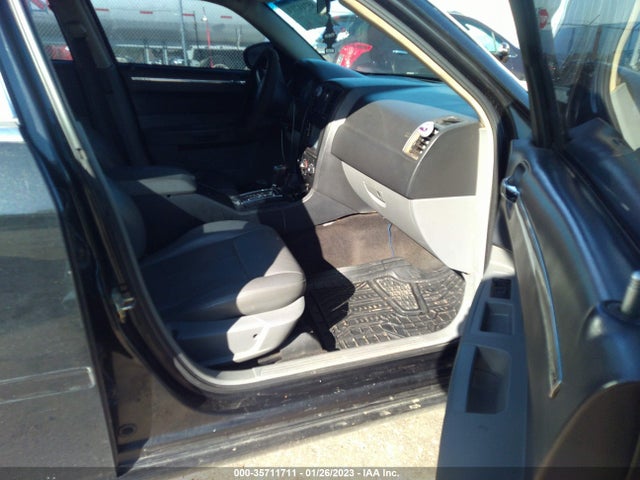 2005 CHRYSLER 300 300 TOURING VIN: 2C3JA53G15H583581