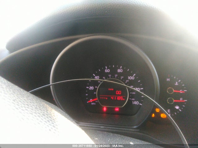 2015 KIA SOUL BASE VIN: KNDJN2A22F7758553