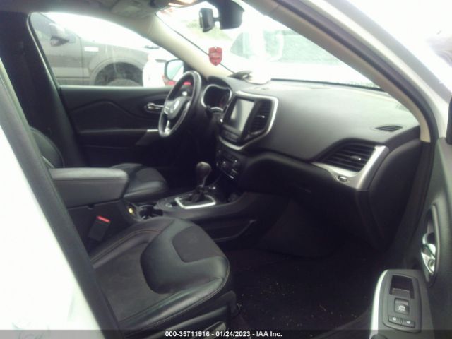 1C4PJMLX6JD526686 Jeep Cherokee Latitude Plus