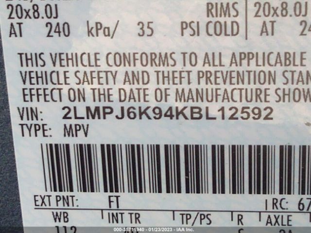 2LMPJ6K94KBL12592 Lincoln Nautilus Select