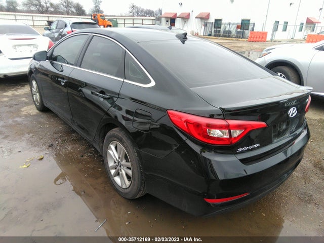 2015 HYUNDAI SONATA 2.4L SE VIN: 5NPE24AF5FH235290