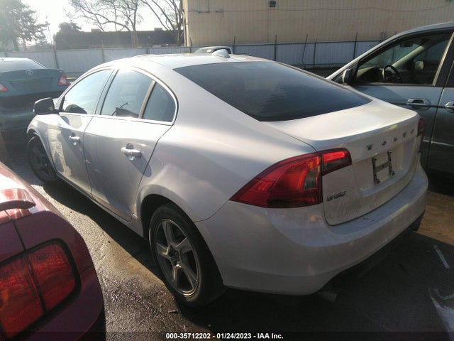 Volvo S60 T5 2012 YV1622FS8C2091305 Image 5