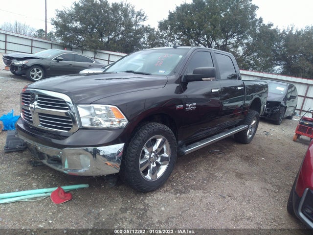 2016 RAM 1500 VIN: 3C6RR7LT8GG339033