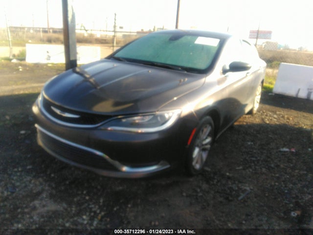 Chrysler 200 Limited 2016 1C3CCCAB0GN170995 Image 2
