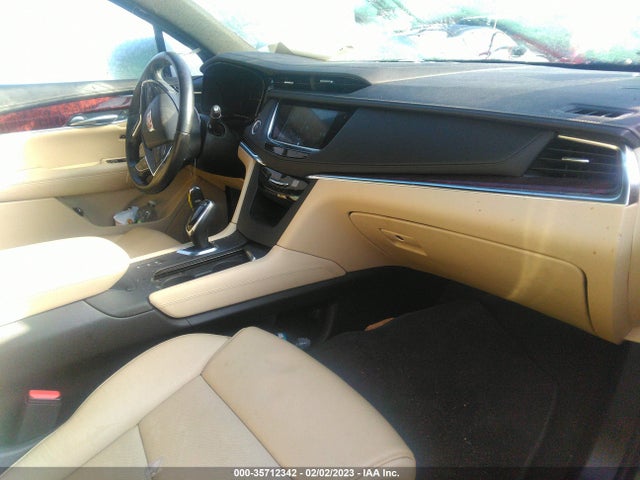 1GYKNDRS7KZ201702 Cadillac Xt5 Luxury Awd