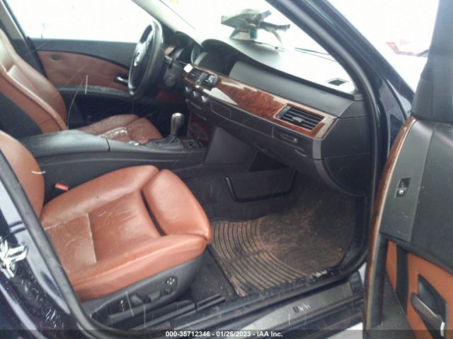 WBANF73557CU25711 BMW 5 Series 530xi