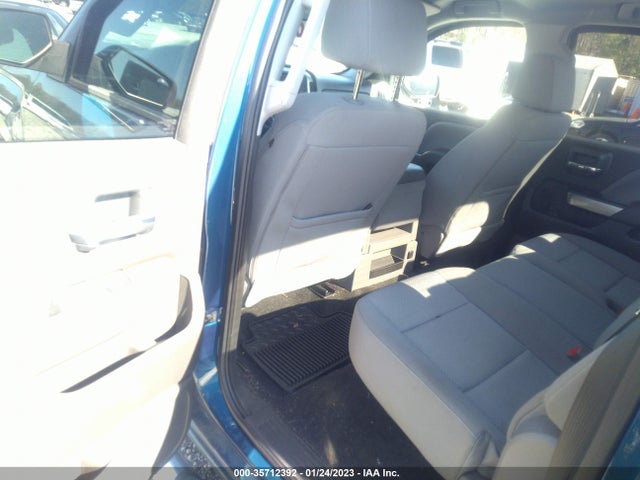 Chevrolet Silverado 1500 Lt 2018 3GCPCREC1JG456129 Image 9