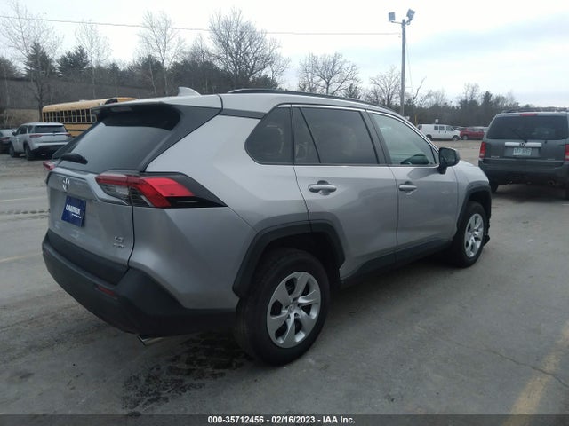 Toyota RAV4 LE 2019 2T3F1RFV6KW037518 Image 4