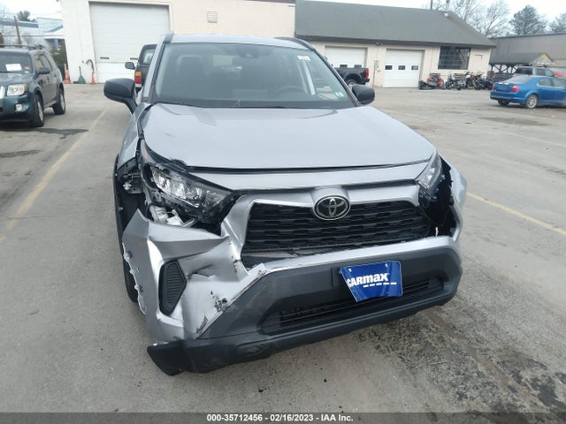 Toyota RAV4 LE 2019 2T3F1RFV6KW037518 Image 6