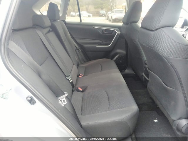 Toyota RAV4 LE 2019 2T3F1RFV6KW037518 Image 8