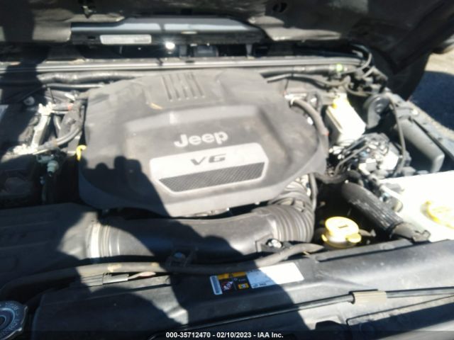1C4GJWBG3EL141904 Jeep Wrangler Sahara