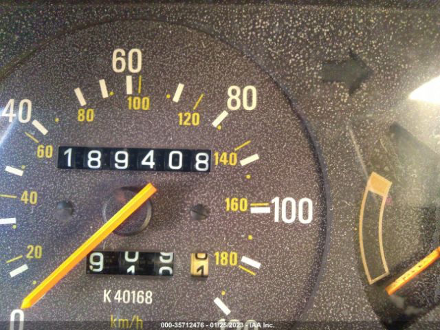 YV1AS8805P1488765 Volvo 240