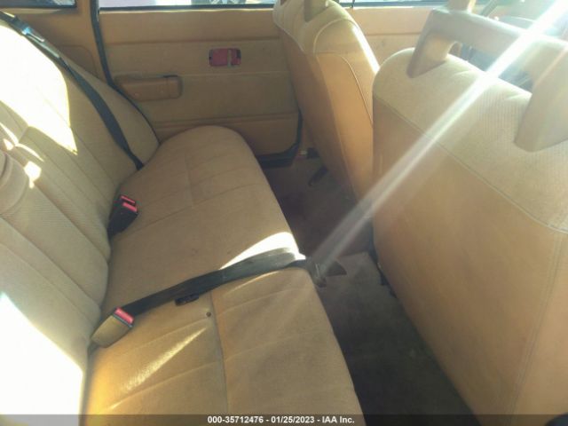 YV1AS8805P1488765 Volvo 240
