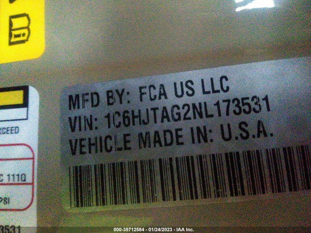 2022 Jeep Gladiator, VIN: 1C6HJTAG2NL173531