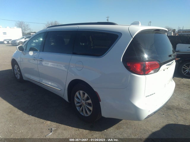 2C4RC1BG6HR535656 Chrysler Pacifica Touring-l