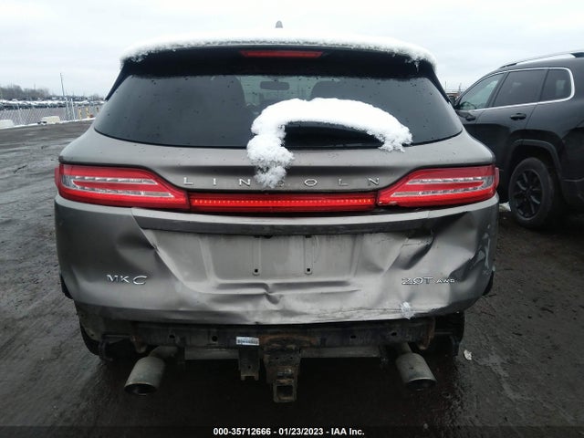 2017 Lincoln MKC, VIN: 5LMCJ2D98HUL22090