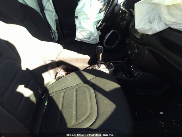 Jeep Renegade Latitude 2018 ZACCJABB4JPJ38440 Image 5