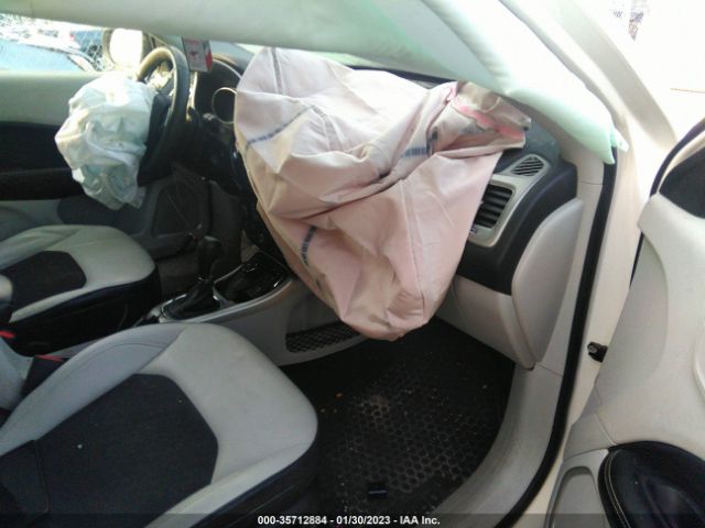 3C4NJDBB8JT114826 Jeep Compass Latitude