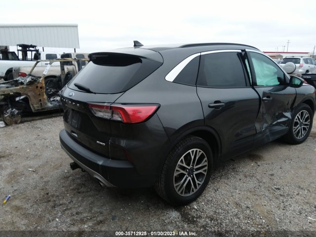 2020 Ford Escape, VIN: 1FMCU9H91LUC47223