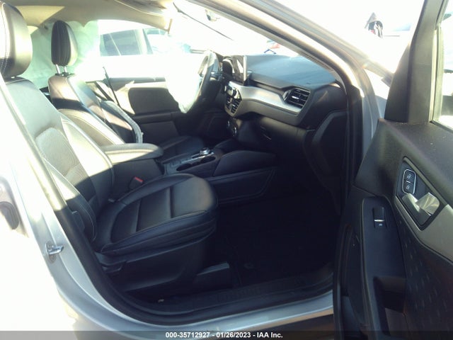 2020 Ford Escape, VIN: 1FMCU0BZ7LUB81488