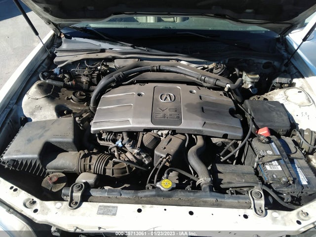 Acura RL 2002 JH4KA966X2C013893 Image 11