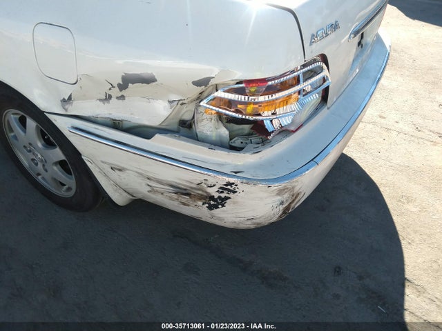 Acura RL 2002 JH4KA966X2C013893 Image 7