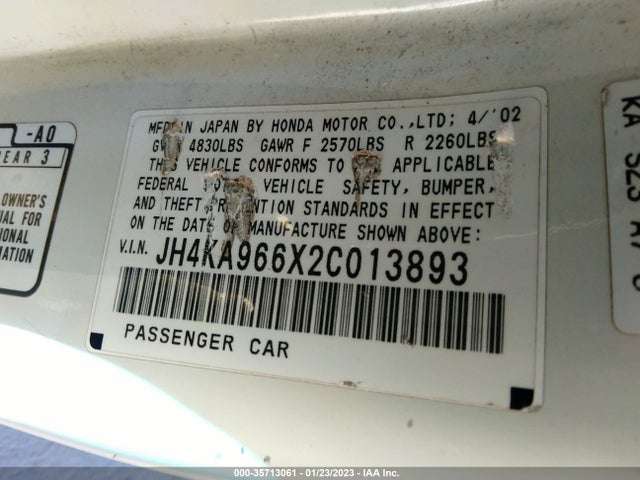 Acura RL 2002 JH4KA966X2C013893 Image 10
