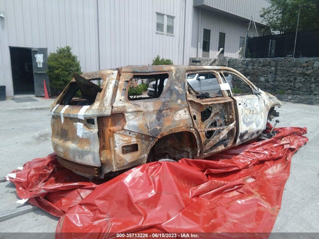 Chevrolet Traverse Ls 2022 1GNEVFKW5NJ100471 Image 4