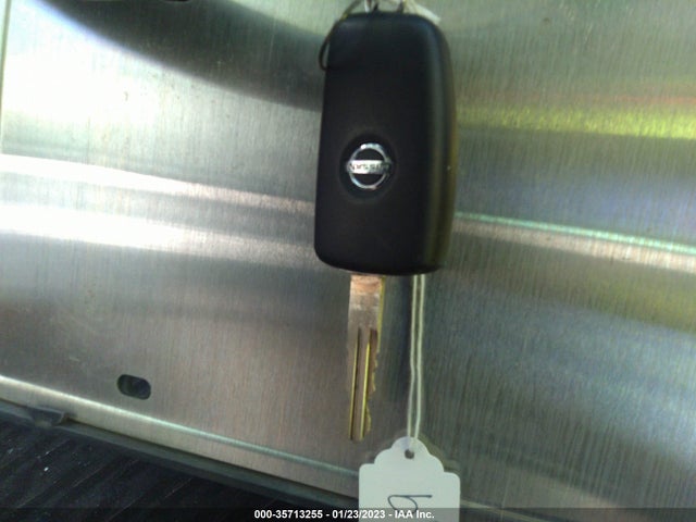 Nissan ROGUE S 2017 JN8AT2MT1HW386257 Image 3