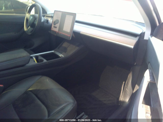 2021 Tesla Model Y, VIN: 5YJYGDEE2MF278206