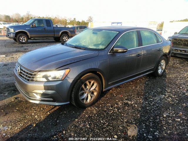2016 Volkswagen Passat, VIN: 1VWAT7A35GC056017